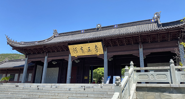 佛教寺廟古建筑的設計原則與地域性表達